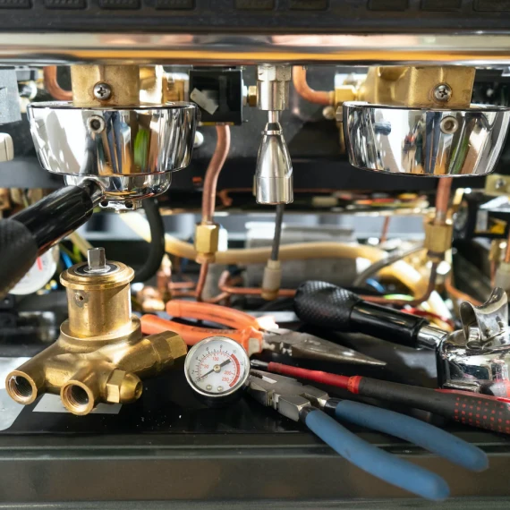 Espresso Makinesinin İçinde Neler  Var