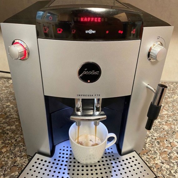 https://www.cimbaliparca.com/urun/ikinci-el-jura-impressa-f70-espresso-kahve-makinesi
